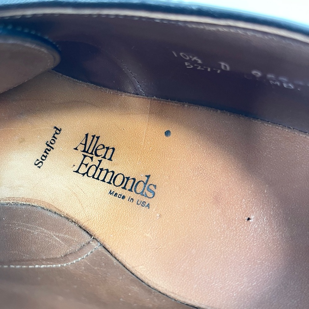 Brown Leather Dress Shoes - Picture 6 of 9